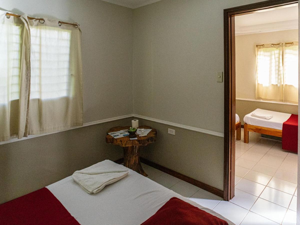 Albergue Banamboo Badian Exterior foto